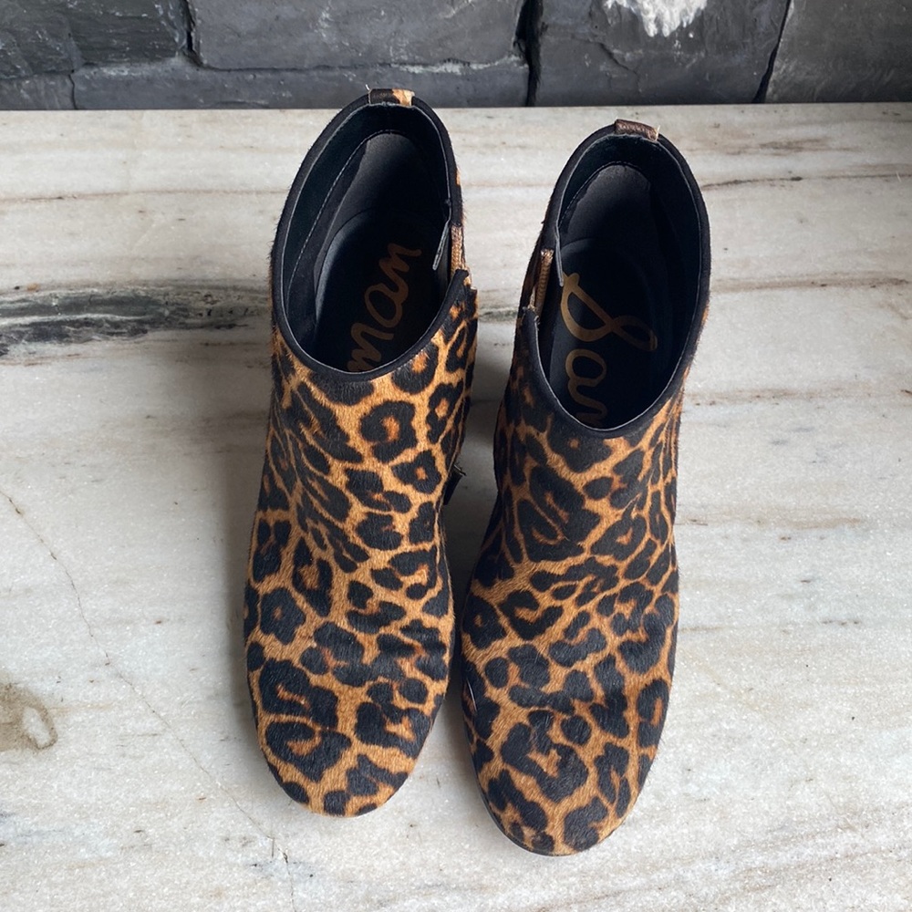WOMENS FAUX LEOPARD BOOTIES SIZE:9